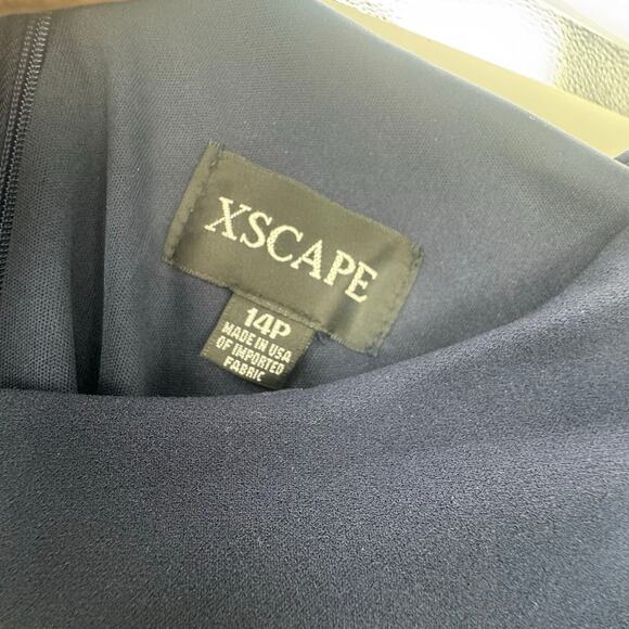 Xscape Evenings “London” Long Scuba Crepe Short Sleeve Dress Navy Size 14P NWT - Picture 11 of 12